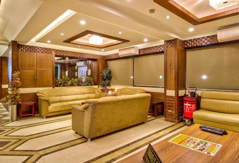 فندق Collection O 42228 The Ashapurna