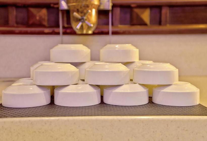 فندق Collection O 42228 The Ashapurna