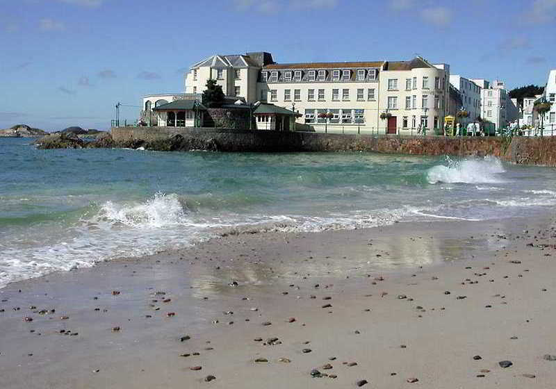 בית מלון כפרי Fort D Auvergne