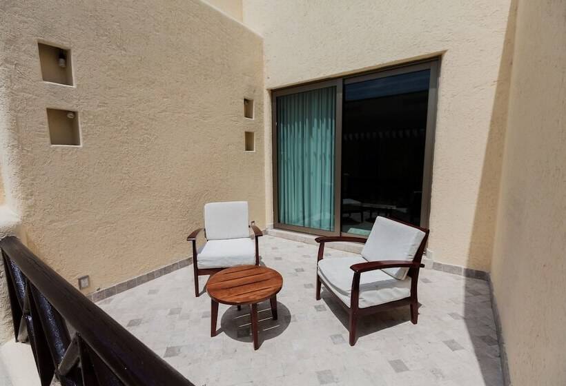 Zafiro Beach Boutique Resort