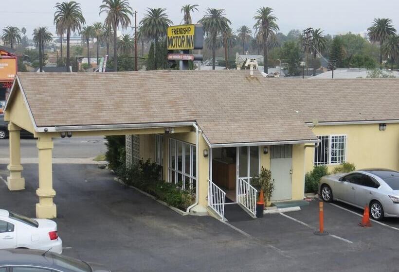 Friendship Motor Inn