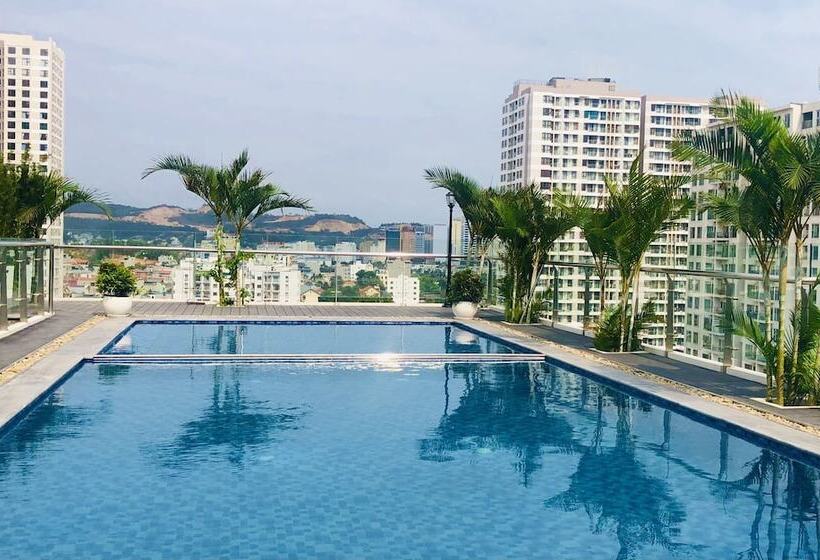 هتل Halong Hideaway