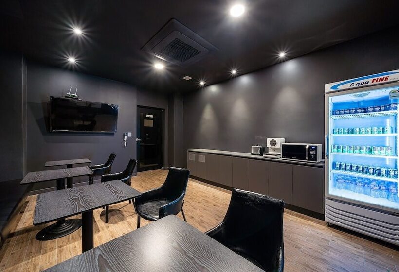 فندق على الطريق Goyang  Stay Bishop