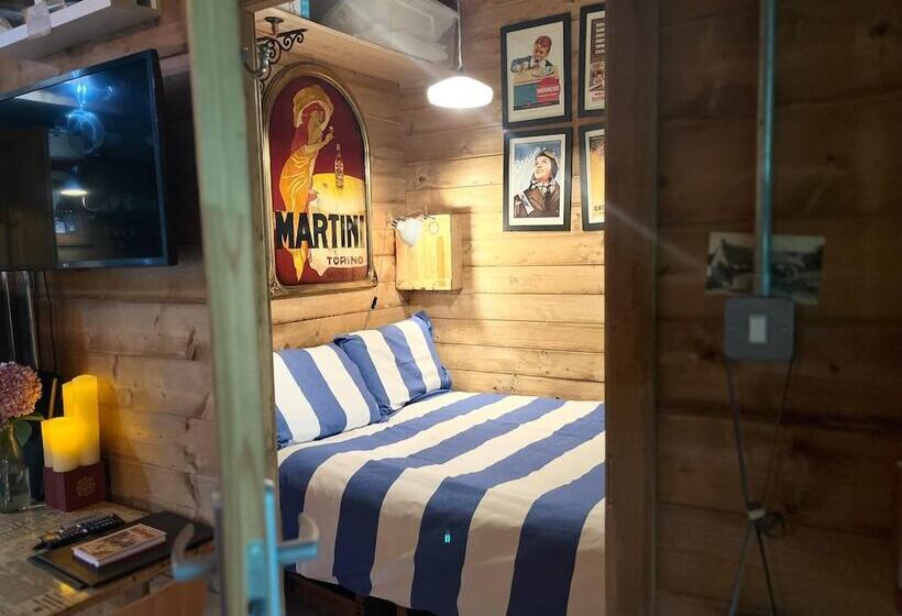 Retro Private Lodge With Hot Tub Nr Dartmoor