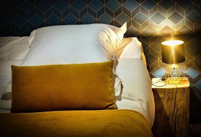 مبيت وإفطار Barotel   Bed & Dinner