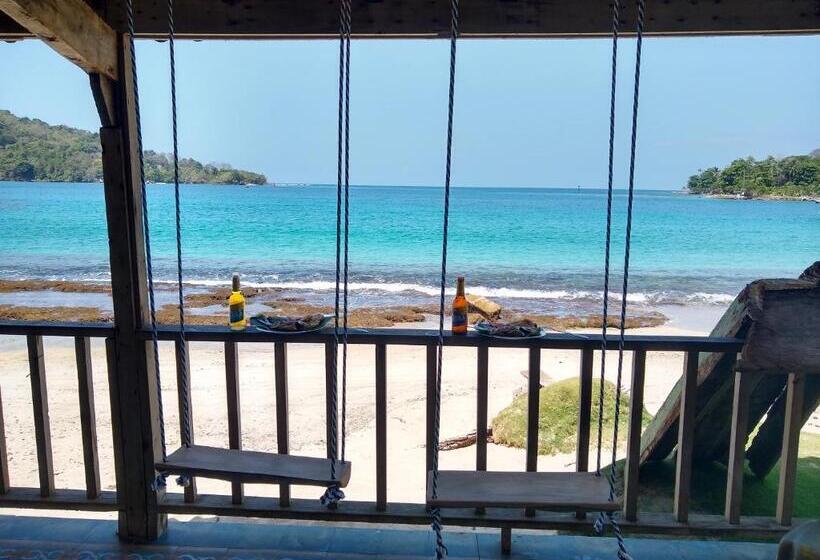 Bed and Breakfast Cafe Del Mar Sapzurro