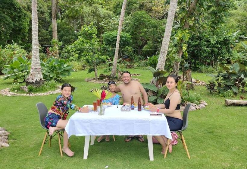 Bed and Breakfast Cafe Del Mar Sapzurro