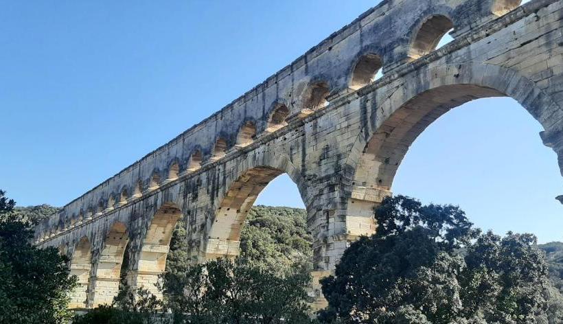 مبيت وإفطار La Maison Du Pont Du Gard
