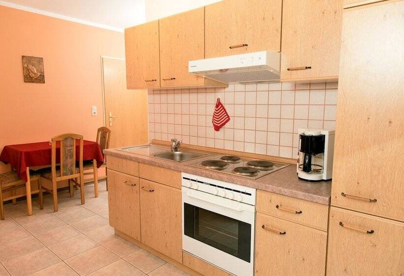 Отель Apartamento En Un Ambiente Familiar Con Parque Infantil