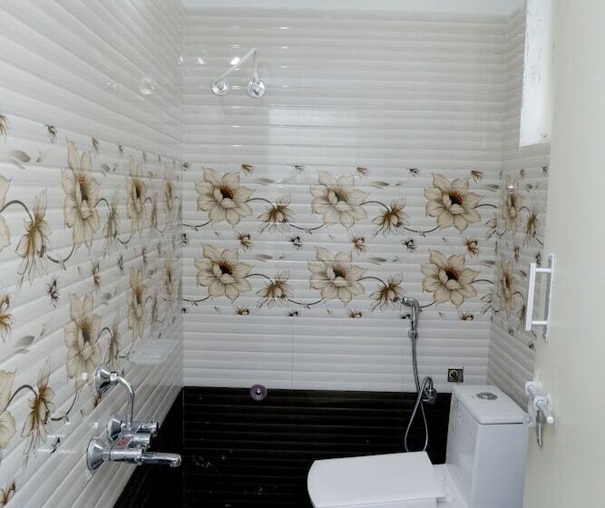 호텔 Cnr Residency