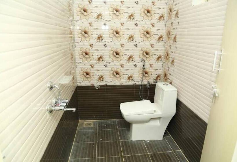 호텔 Cnr Residency