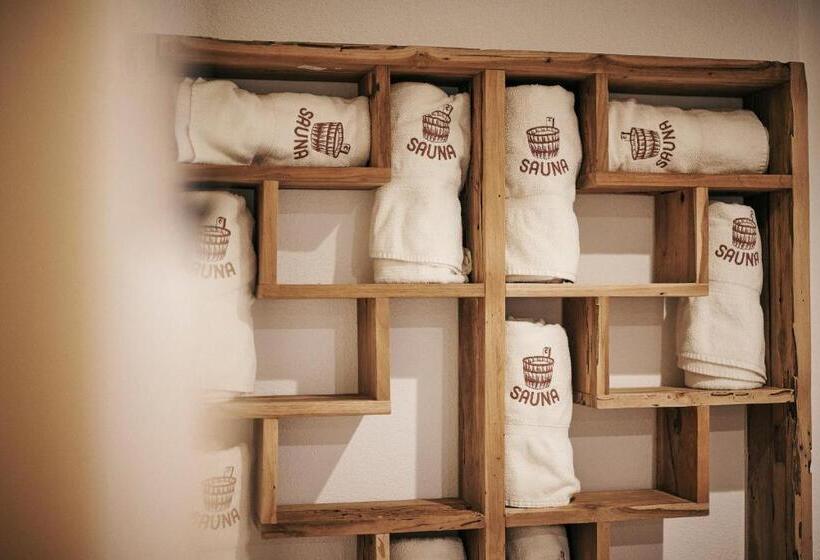 فندق Der Klostertalerhof