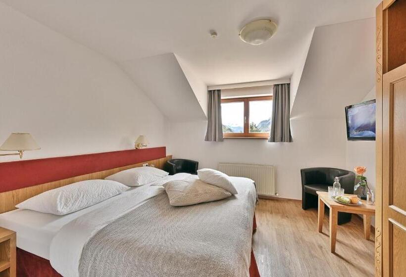 فندق Der Klostertalerhof