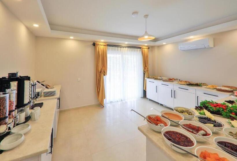 בית מלון כפרי Lora Kaş