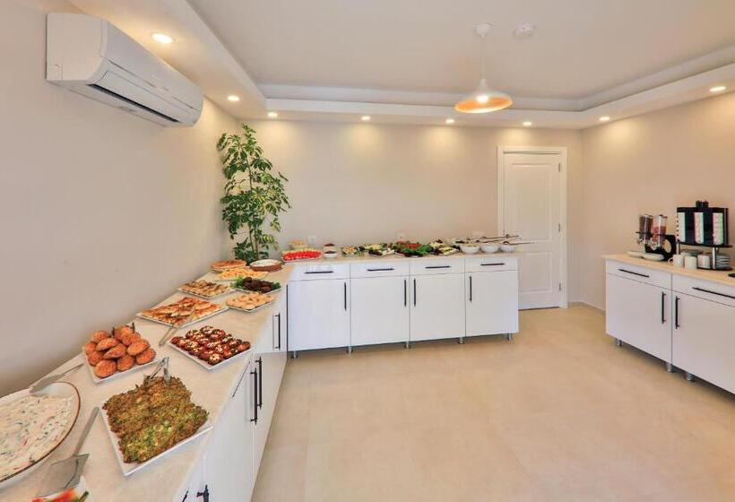 בית מלון כפרי Lora Kaş