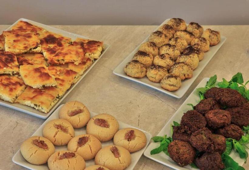 בית מלון כפרי Lora Kaş