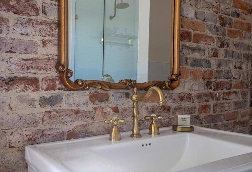 فندق National Exchange