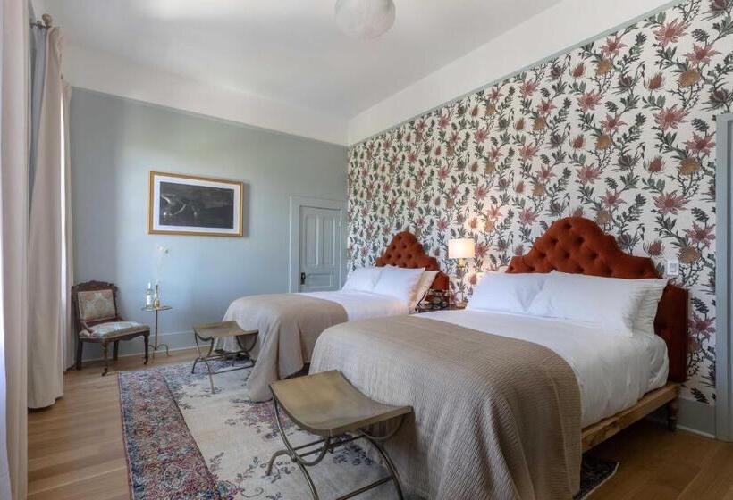 فندق National Exchange