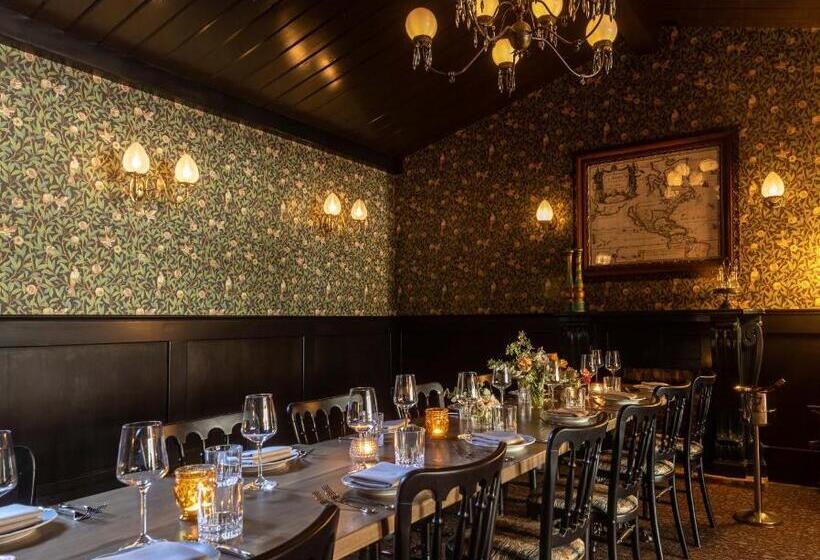 فندق National Exchange