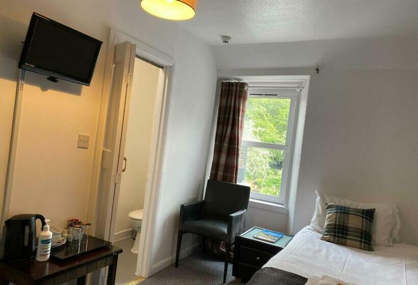 בית מלון כפרי Richmond House