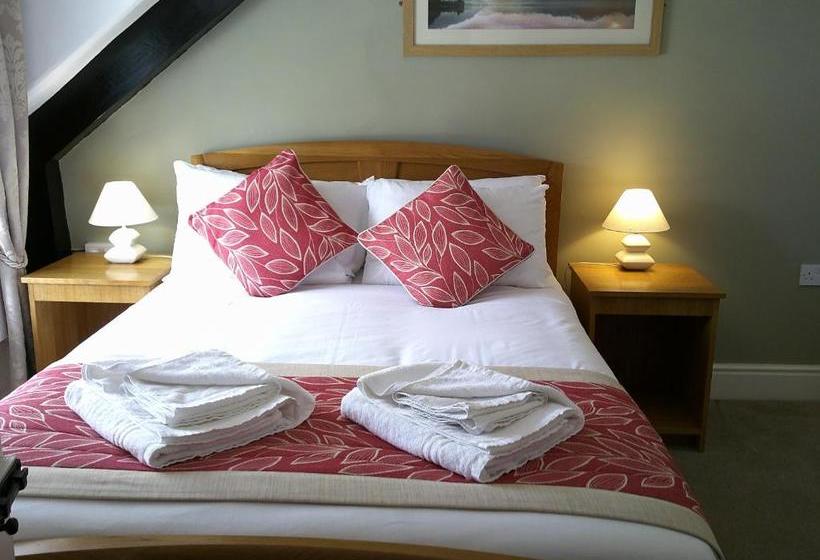 בית מלון כפרי The Crown