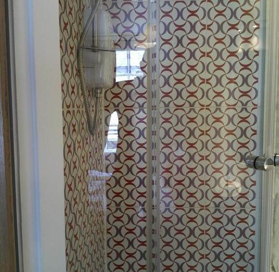 בית מלון כפרי The Crown