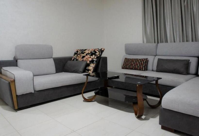 هتل Valencia Hôtel & Appartements