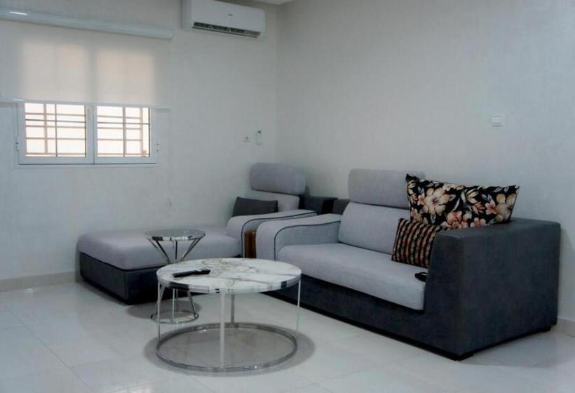 هتل Valencia Hôtel & Appartements