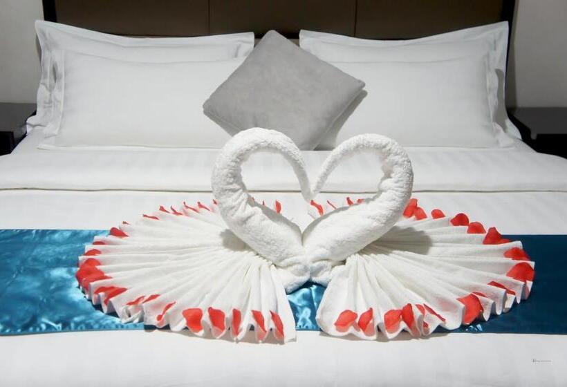 هتل Valencia Hôtel & Appartements