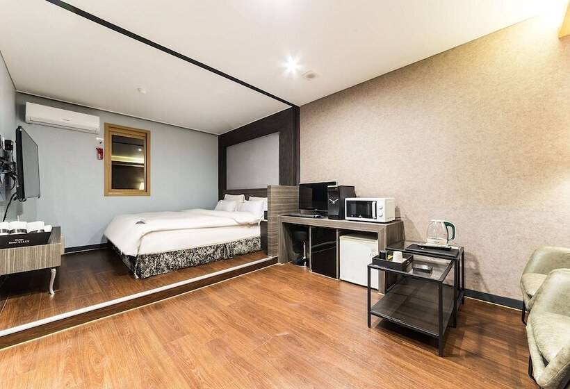 Motel Uijeongbu Ellie