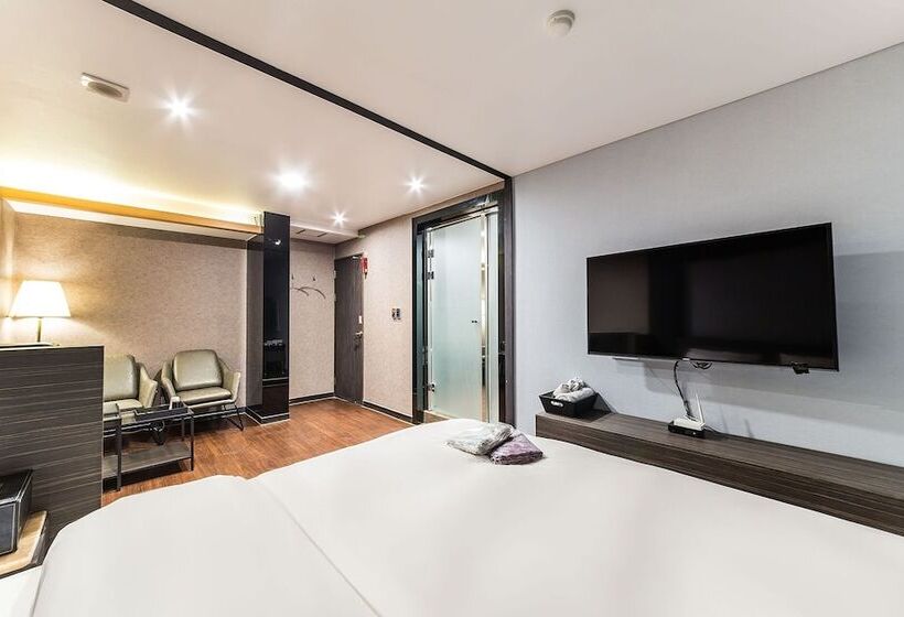 Motel Uijeongbu Ellie