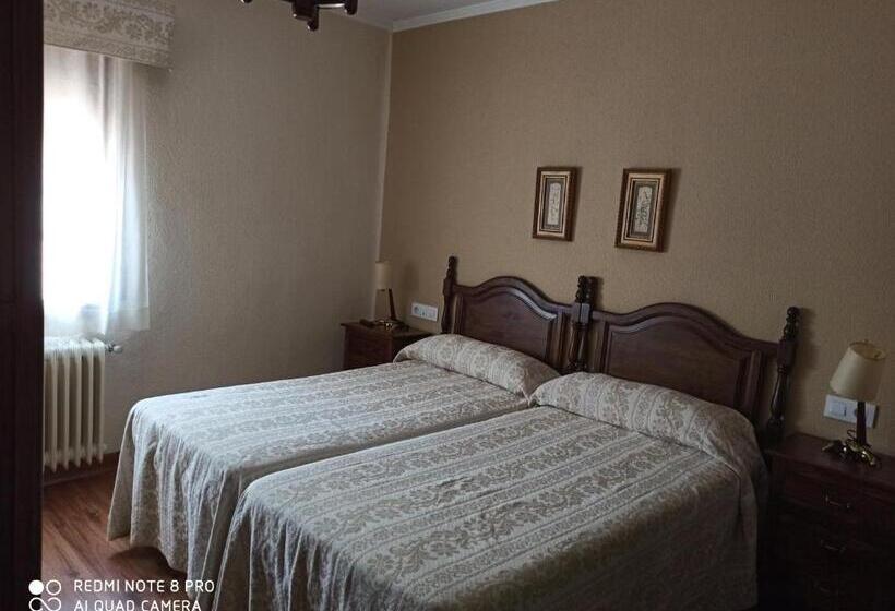 Пансион Complejo Turistico Los Azores