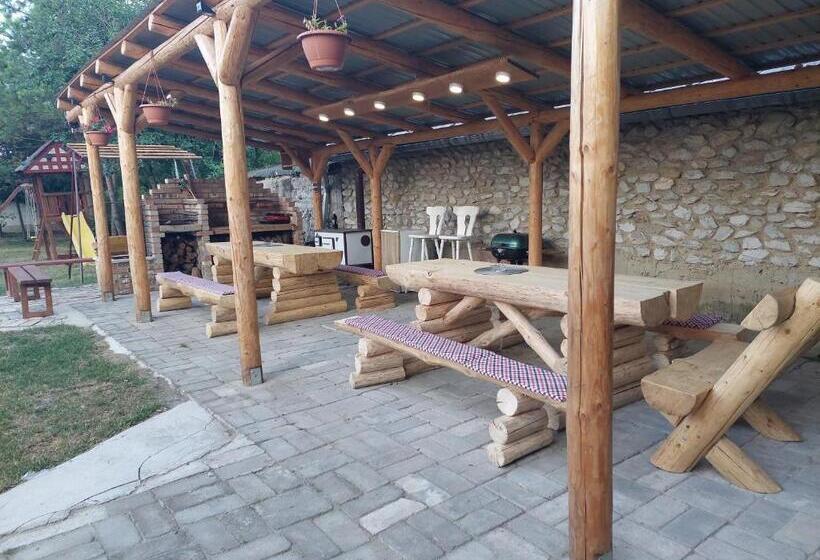 بنسيون Fenyőfa Vendégház