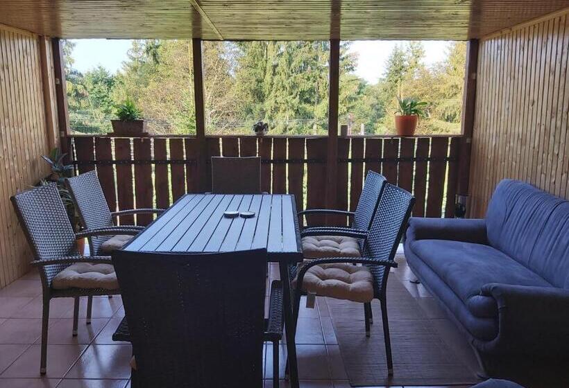 بنسيون Fenyőfa Vendégház