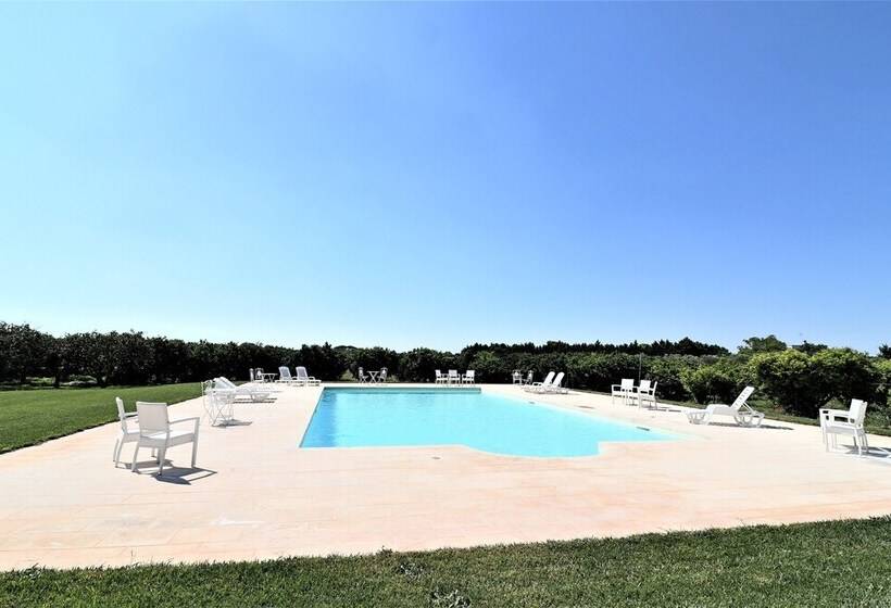 بنسيون Matrimoniale Budget Navel