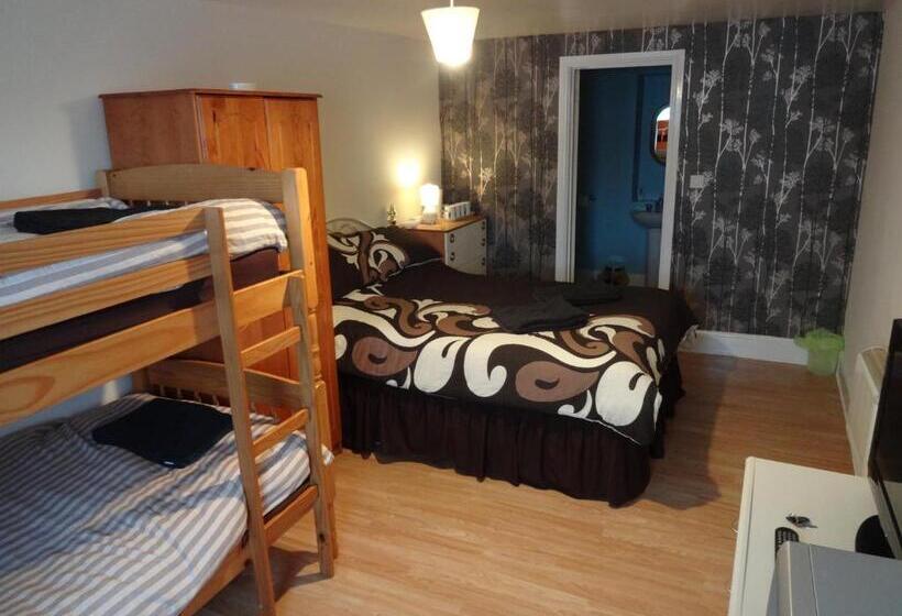 Пансион Travellers Rest Motel