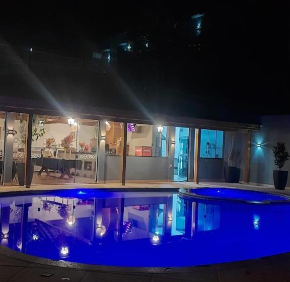 Pousada Recanto Da Cascata