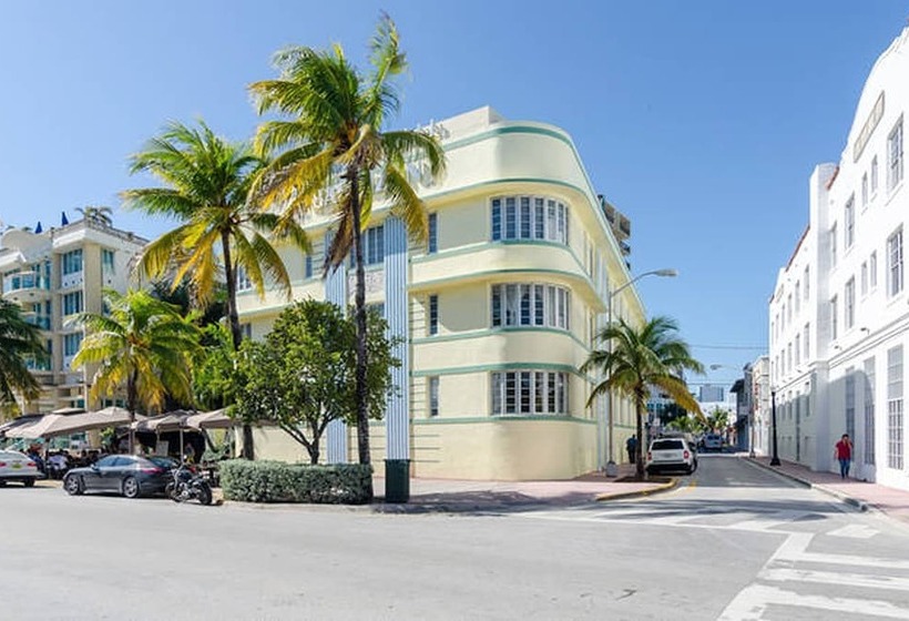 Private Condos At 556 Ocean By Lmc