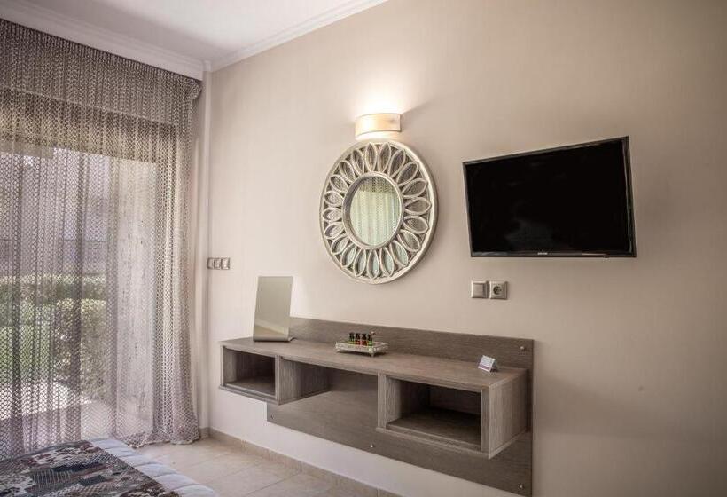 Royalty Suites Seaside