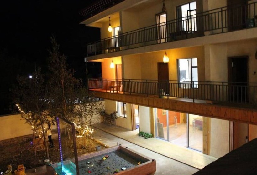 Shangri La Youyou Inn