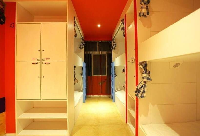Shangrila Free Life Youth Hostel