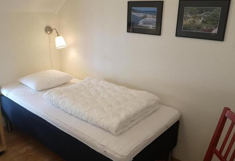 Trysunda Vandrarhem & Skärgårdscafé