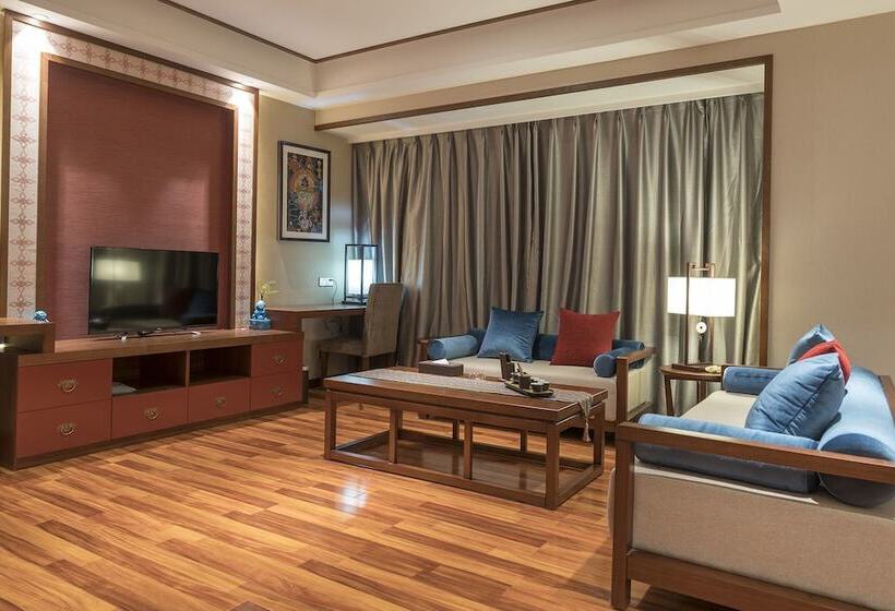 Yunman Hotel Shangrila