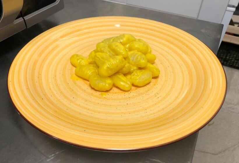 ユースホステル Mammacristina