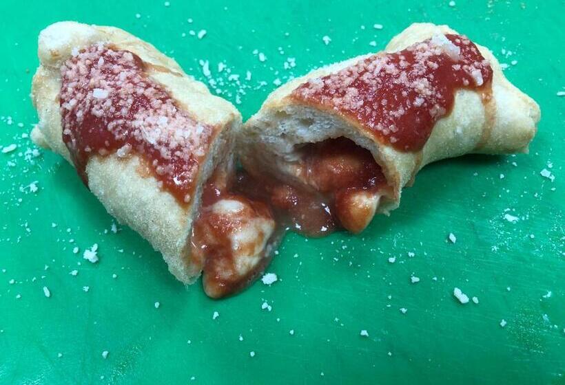 ユースホステル Mammacristina