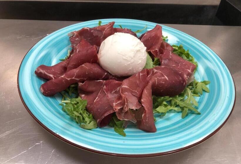 ユースホステル Mammacristina