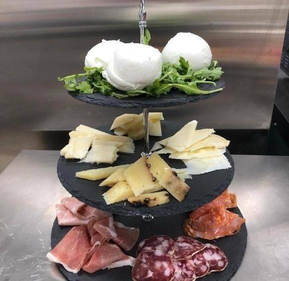 ユースホステル Mammacristina