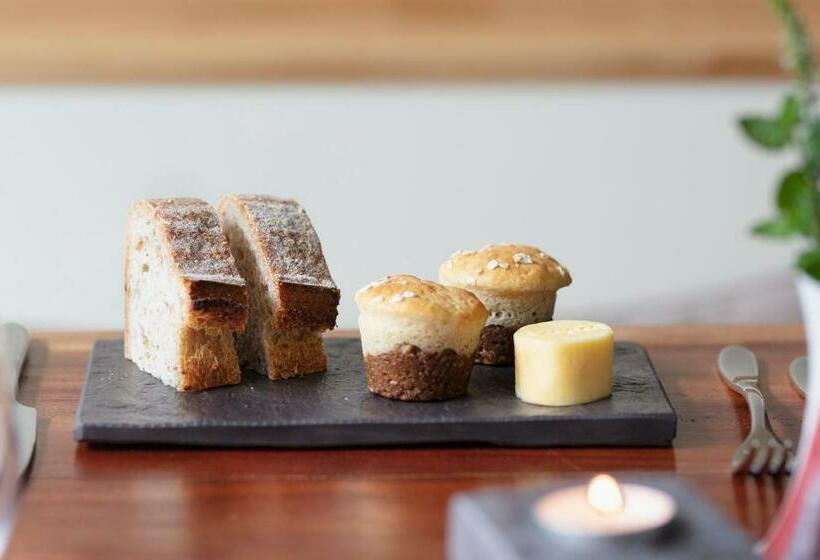 צימר Lagom Restaurant & Townhouse