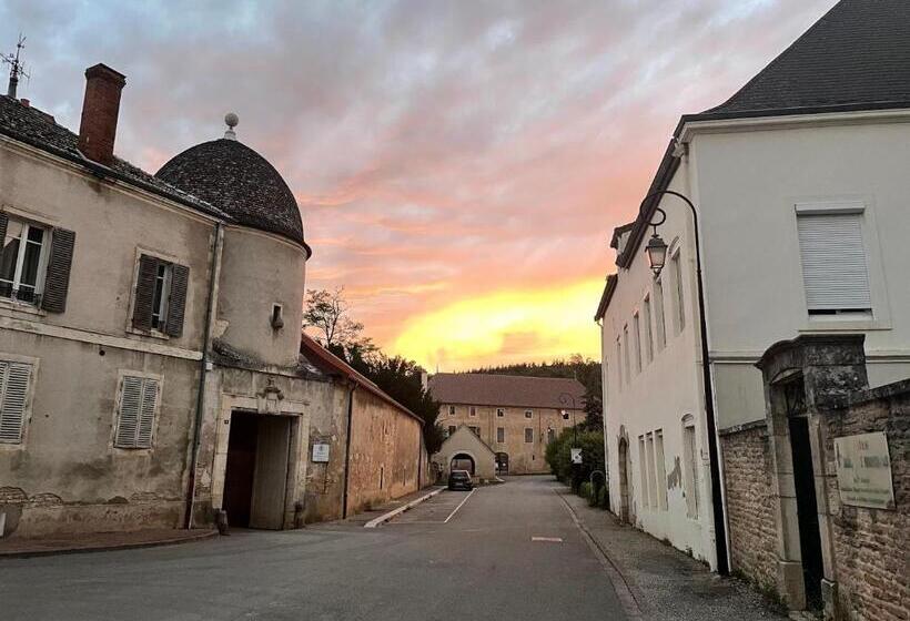 住宿加早餐  Le Clos De Miribel