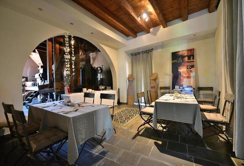 مبيت وإفطار Mulino Dell'abbazia Country Resort